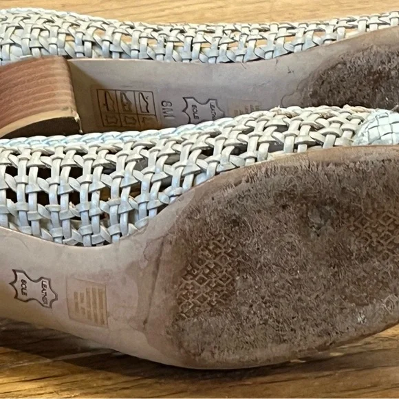 Tory Burch Chelsea woven leather pumps in light taupe and metallic silver sz 8 - Picture 7 of 7